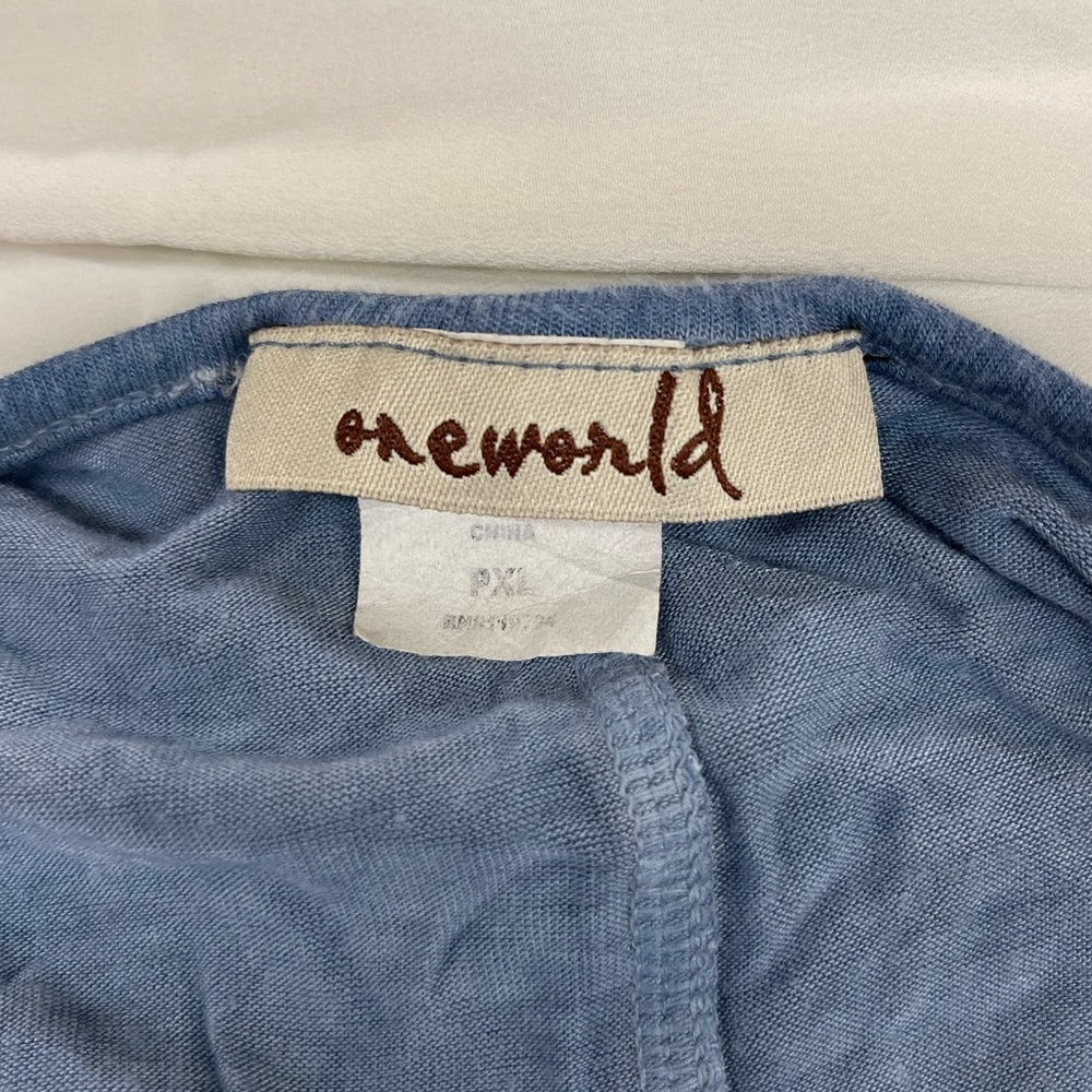 One World Embroidered Rhinestone Top Size PXL - Picture 5 of 5